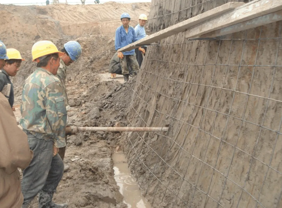 桂林常见基坑支护开挖事故的原因分析与处理方法